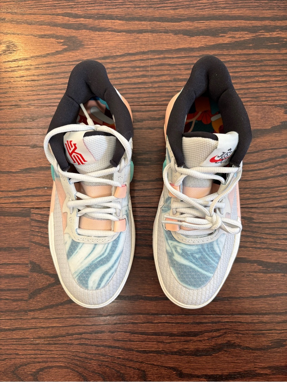 Nike Kyrie 8 Go GS Chinese New Year Sneakers Big Kids 4Y DQ8076-002 New In Box - Picture 5 of 12